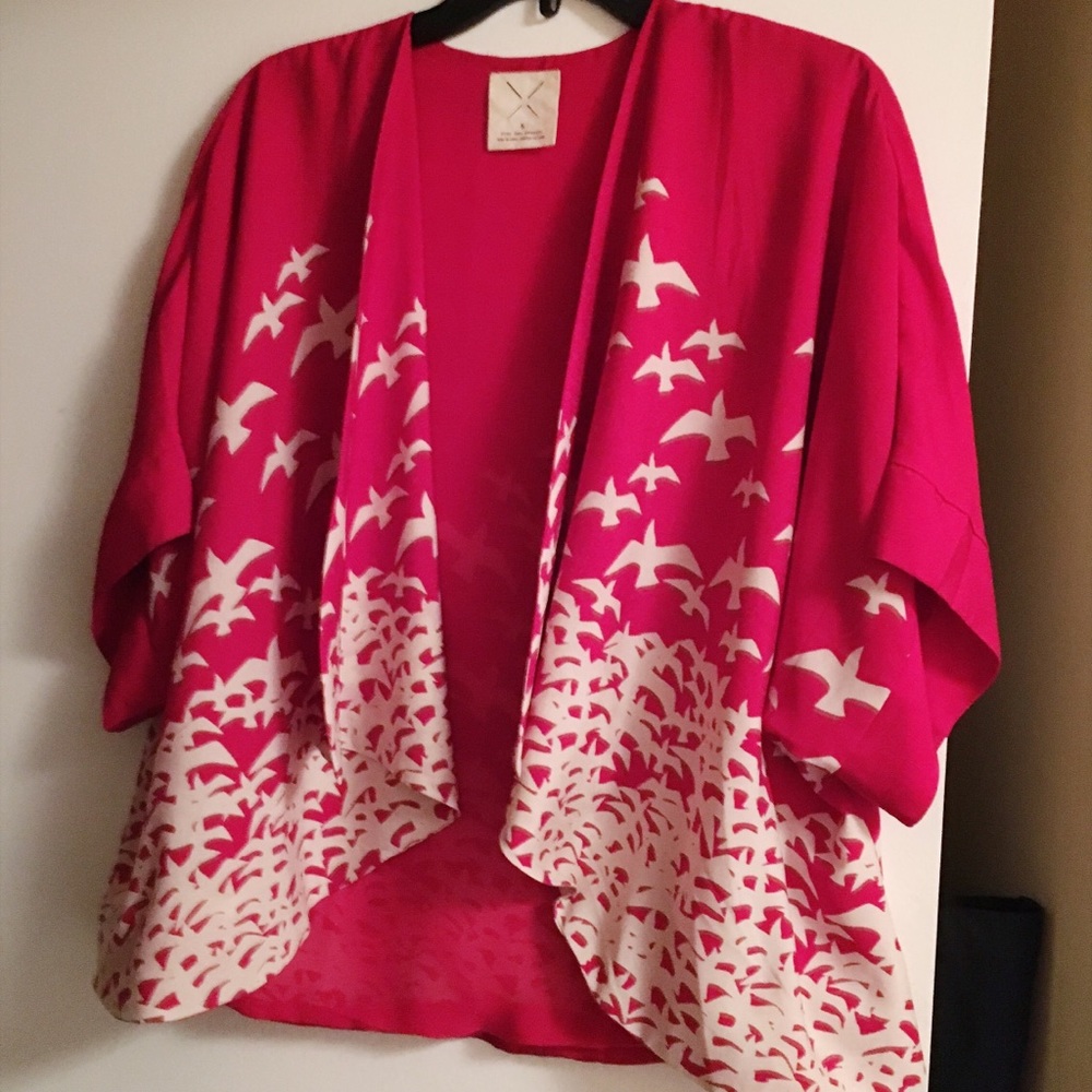 UO Kimono jacket red and white bird pattern